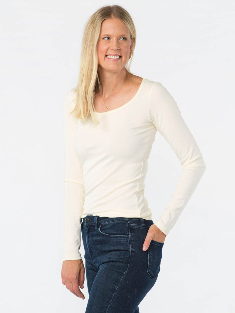 Essential Scoop Tall Tee - Cream