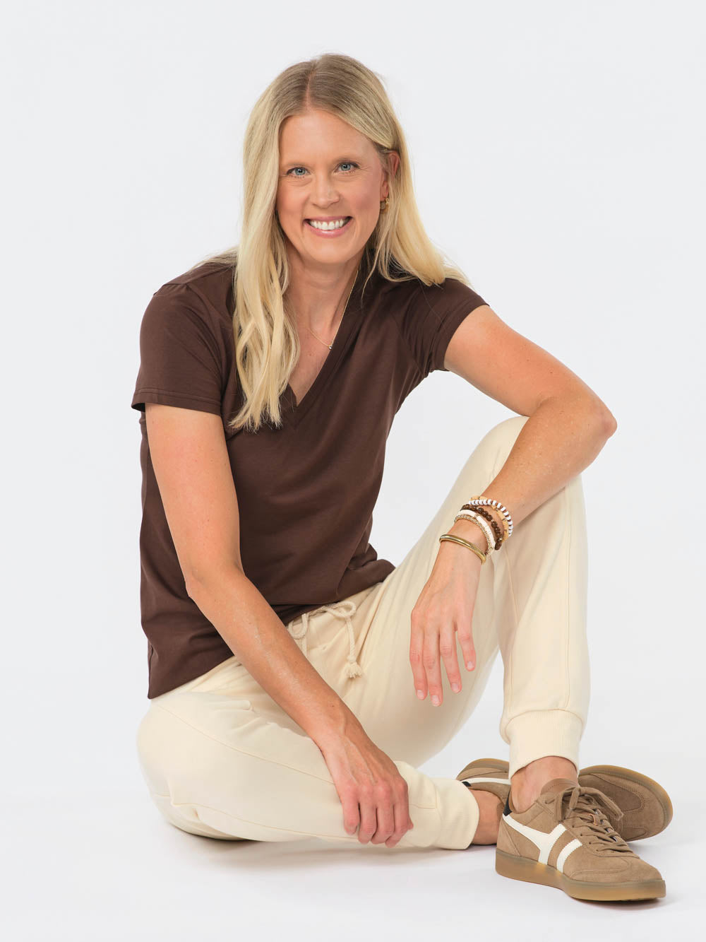 Frame V-Neck Tall Tee - Chocolate