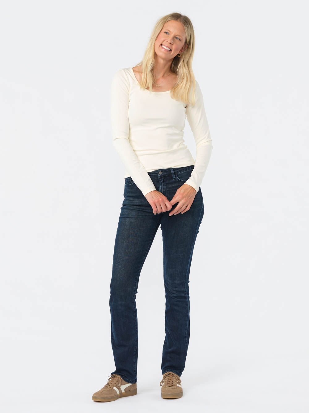 Essential Scoop Tall Tee - Cream