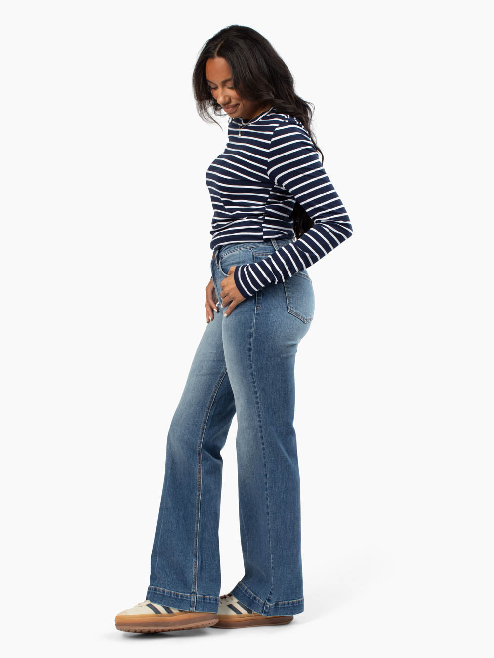 Finley Tall Wide Leg Jean - Sky Wash