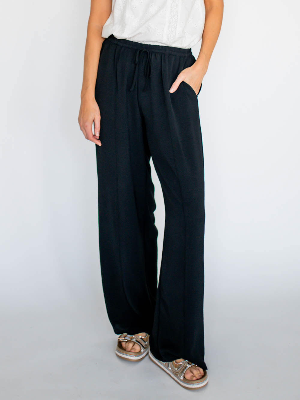 Long pants for tall women