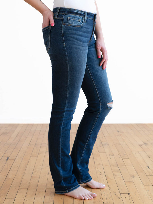 Best Blue Jeans for Tall Girls