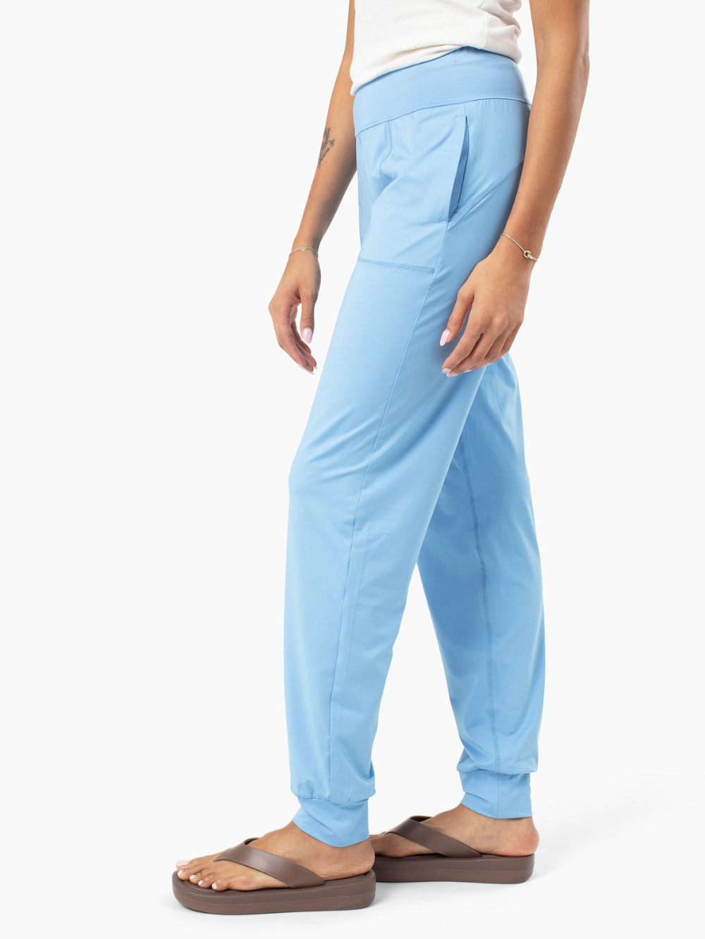 Stride Tall Jogger - Bluebelle