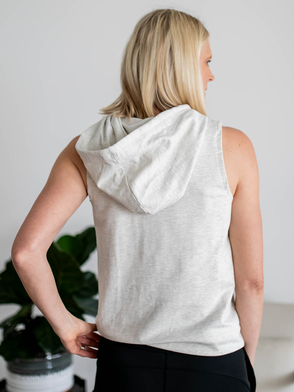 back view of light grey bra-friendly tank for tall women