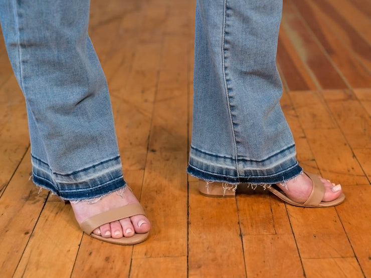 Best Long Inseam Jeans for Tall Women