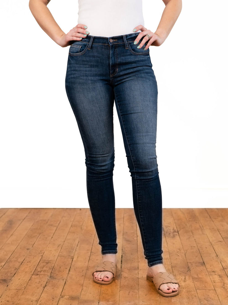 tub Så mange Nat sted Chandler Tall Skinny Jean - Classic Wash | Jeans for Tall Women – Amalli  Talli